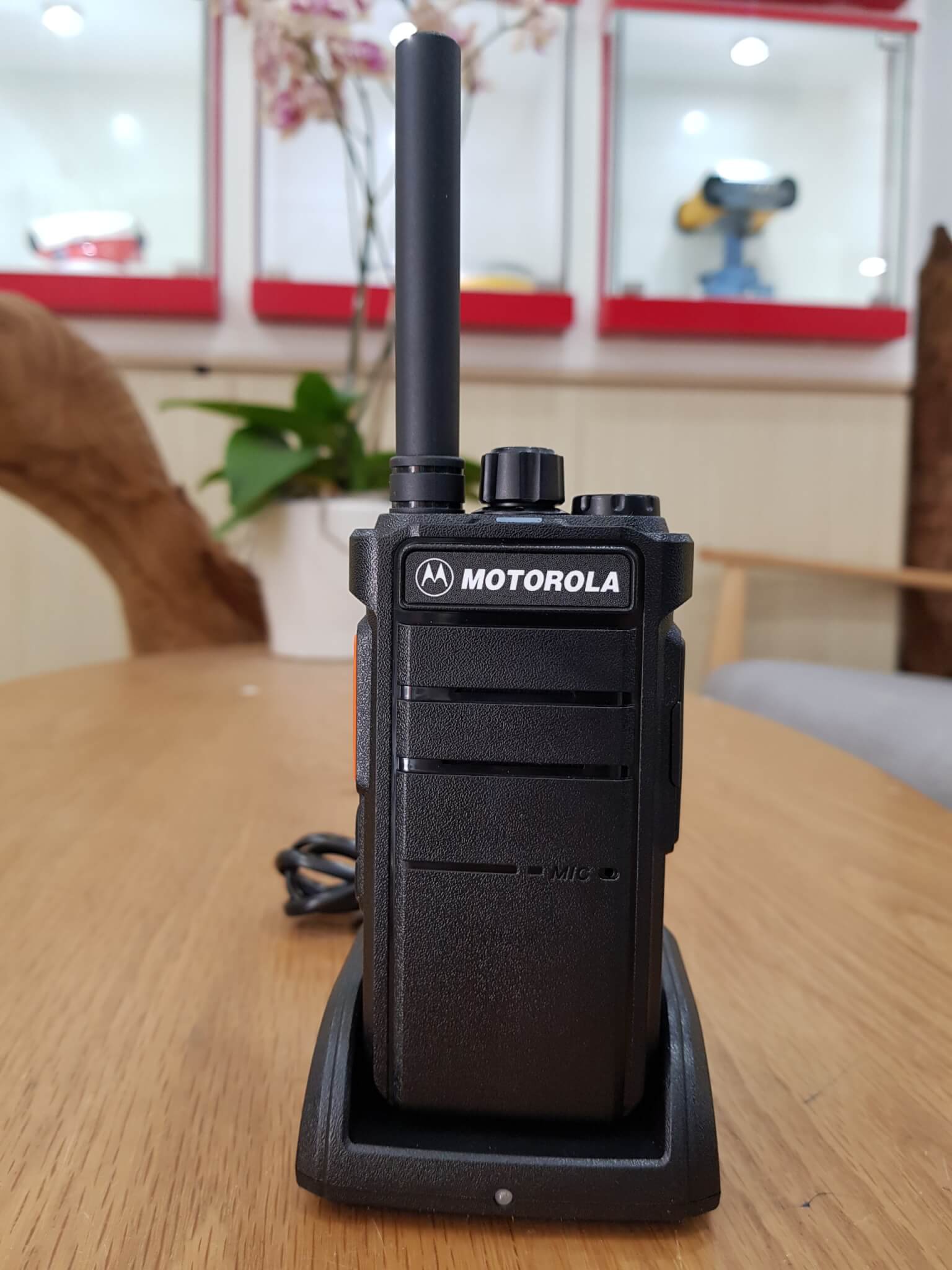 Covert - Auricolare per radio Motorola a 2 pin GP300, CP040, CP88, CP100, CP110, CP125, CP140, CP150, CP160, CP180, CP200, CP250, CP300, CP340 Covert - Auricolare per radio Motorola a 2 pin GP300, CP040, CP88, CP100, CP110, CP125, CP140, CP150, CP160, CP180, CP200, CP250, CP300, CP340
