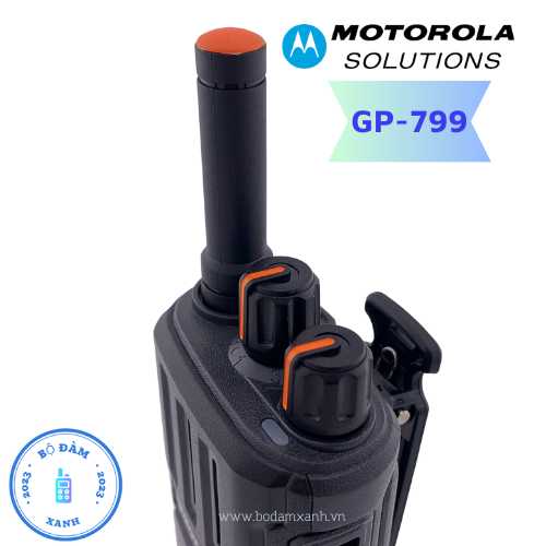 Bộ đàm Motorola GP-799.Nhỏ gọn, chắc chắn, có sạc Type C, liên lạc nhanh chóng cho Nhà hàng, Quán ăn. Bo dam Motorola GP 799.1